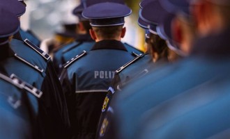 Poliţia Română: 10.000 de poliţişti vor fi prezenţi zilnic în stradă pe perioada minivacanţei de 1 Decembrie – Esential