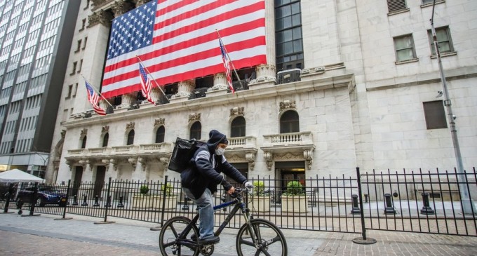 SUA: Rata șomajului a scăzut peste așteptări, de la 7,9% în septembrie la 6,9% în octombrie – International