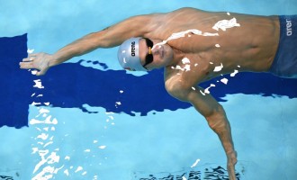Înot: Robert Glinţă, încă un record naţional – În proba de 100 m spate – Alte sporturi