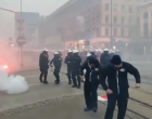 VIDEO Ciocniri între poliție și extremiștii de dreapta în Varșovia / Polițiștii au folosit gloanțe de cauciuc, după ce protestatarii au aruncat cu pietre și petarde – International