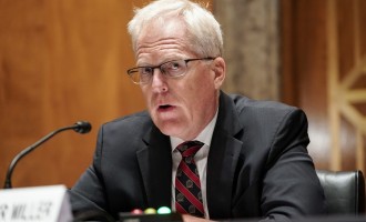 Şeful interimar al Pentagonului încearcă să-i liniştească pe aliaţii SUA – International