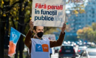 Alianța USR PLUS: Biroul Electoral de Circumscripție Dâmbovița ne-a interzis azi folosirea pancartelor prin care susținătorii noștri prezintă angajamentele din programul de guvernare – Esential