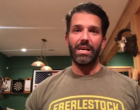 VIDEO Donald Trump Jr, testat pozitiv pentru Covid-19, spune că își va petrece carantina curățându-și armele – International