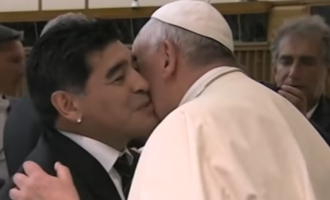 Diego Maradona, omagiat de Papa Francisc: „Pe teren a fost un poet” / Care este dorinţa Suveranului Pontif pentru umanitate – Fotbal