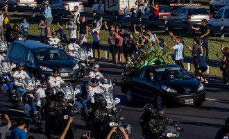 Digisport: Anchetă în Argentina, după ce Diego Maradona a murit. „Infirmiera şi-a modificat declaraţia!” Ce s-a întâmplat în ziua decesului – International