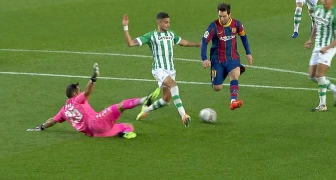 DigiSport: Messi, replică ”de pe altă planetă” după ce Koeman l-a trimis pe banca de rezerve: ”Tocmai i-a salvat cariera lui Griezmann!” – Fotbal