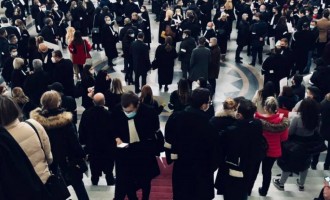 Judecatorul ICCJ Florentina Dragomir stă „ilegal pe scaun de 11 ani!!! aruncând în aer ÎCCJ-ul prin propriile considerente ale propriei ilegalități”