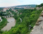 Mii de bulgari își oferă gratuit casele de la țară – International