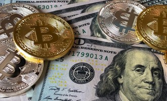 Bitcoin a depăşit pentru prima dată plafonul de 25.000 de dolari – Finante & Banci