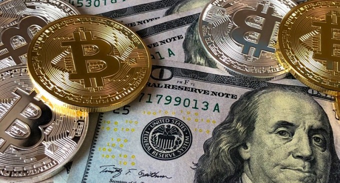 Bitcoin a depăşit pentru prima dată plafonul de 25.000 de dolari – Finante & Banci