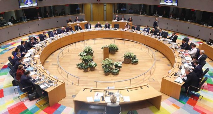 Summit UE: Cei douăzeci și șapte la căpătâiul unei Europe care abia mai suflă – International