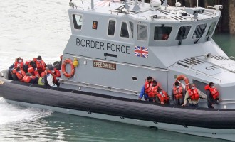 ​Canalul Mânecii: Numeroase încercări de traversare, 121 de migranţi salvaţi – International
