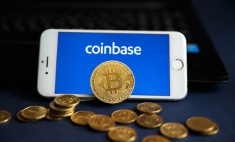 Platforma cripto Coinbase vrea să se listeze pe bursă, în timpul ascensiunii Bitcoin