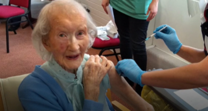 VIDEO O femeie de 108 ani, care a prins și pandemia de gripă spaniolă, vaccinată anti-Covid – Coronavirus