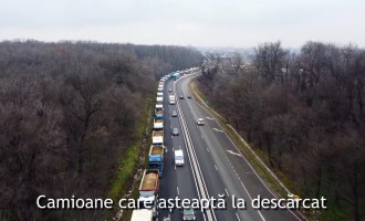 ​VIDEO Mobilizare în forță pe lotul din Autostrada de Centură (A0) Sud unde lucrează turcii de la Alarko: O bandă din DN5 spre Giurgiu, blocată de zeci de camioane încărcate cu materiale pentru construcție – Infrastructura_Articole