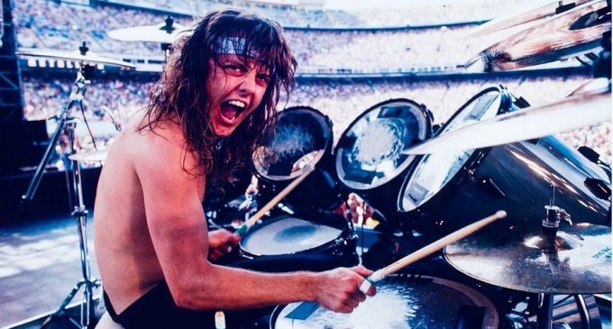 FOTO Lars Ulrich (Metallica), la 57 de ani – Poveste de viață cu trei căsnicii, tenis și mult rock – Muzica