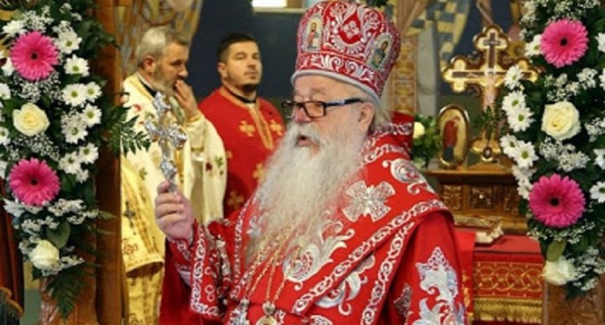 Locțiitorul Patriarhului ortodox sârb, care a murit de Covid, a fost și el internat fiind infectat – International