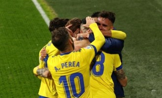 ​VIDEO Barcelona a fost învinsă de nou-promovata Cadiz, scor 2-1 – Fotbal
