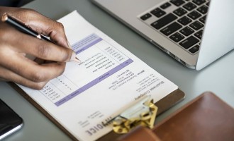 Cec, cambie sau bilet la ordin: care este cea mai avantajoasa metoda de plata pentru o companie?