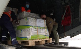 Romania nu are capacitatea (nu vrea si nu a vrut in ultimul an sa produca macar seringi si ace in Romania si prefera sa le importe din Qatar)