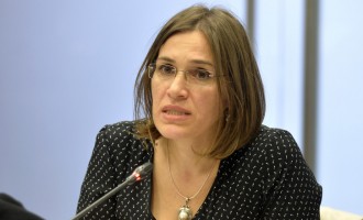 Ati crezut că ei sunt altfel?/ Partidul care până ieri propusese o turnătoare a securității ca secretar general al Ministerului Economiei (prin Năsui-Motorola, căruia i-a fost recomandată) lovește din nou