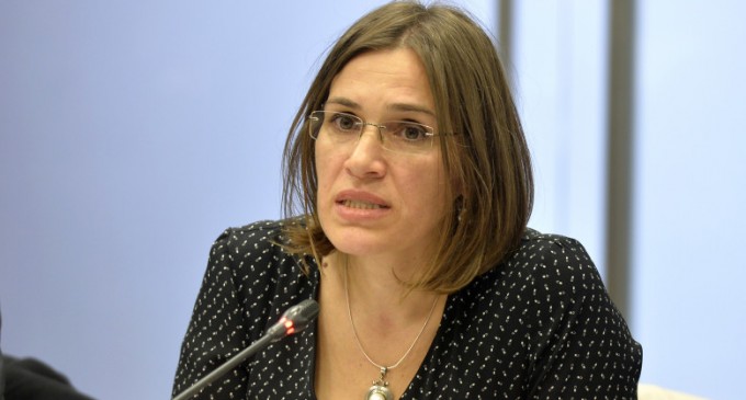 Ati crezut că ei sunt altfel?/ Partidul care până ieri propusese o turnătoare a securității ca secretar general al Ministerului Economiei (prin Năsui-Motorola, căruia i-a fost recomandată) lovește din nou