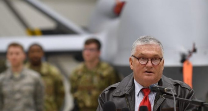 „Se poate și mai rău, gen Mark Gittenstein/Prietenul lui Biden, cu o mână la Fondul Proprietatea pe coco, ca în China, Ucraina etc și cu o alta numind procurorii șefi”
