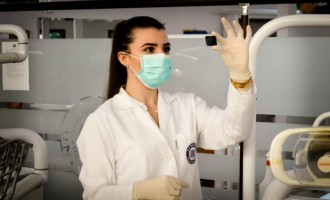 Ghidul rezidentului international: incepe-ti cariera cu dreptul