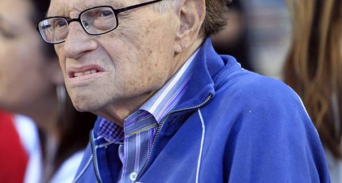 Coronavirus: Cunoscutul jurnalist TV Larry King spitalizat (CNN) – Coronavirus
