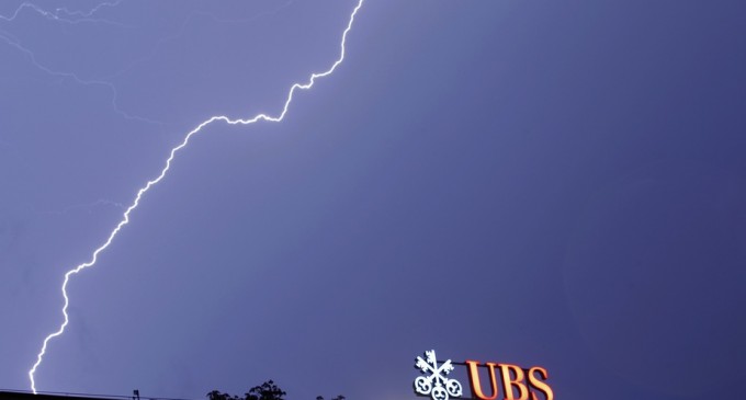 Câștigătorii din criză: banca elvețiană UBS își dublează profitul și scapă de ancheta din Germania privind evaziunea fiscală – Finante & Banci