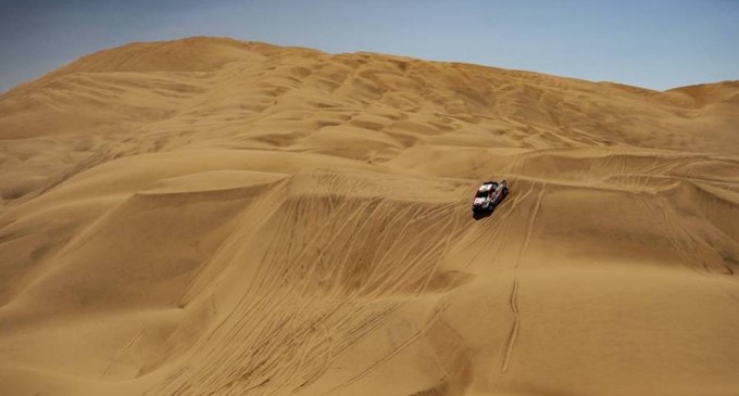 ​Raliul Dakar: Claudiu Barbu şi Marius Lupu, locul 38 în etapa a treia la categoria SSV – Motor