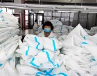 China a exportat 200 de miliarde de măști, aproximativ 40 de măşti/persoană din afara Chinei – International