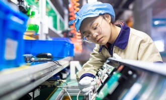 Economia Chinei a crescut peste așteptări în trimestrul patru, iar experții spun că va avea în 2021 cel mai bun an din ultimul deceniu – International