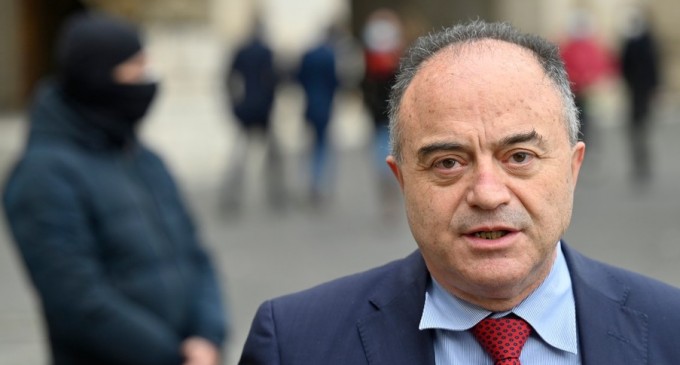 ”Nu merg nici 10 metri fără mașina blindată”. Ce spune procurorul care conduce noul ”maxiprocesso”, contra temutei ‘Ndrangheta – International
