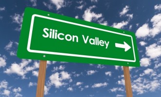 3 ingineri plecați de la Google și Apple și-au deschis un startup și l-au vândut cu 1,4 miliarde dolari