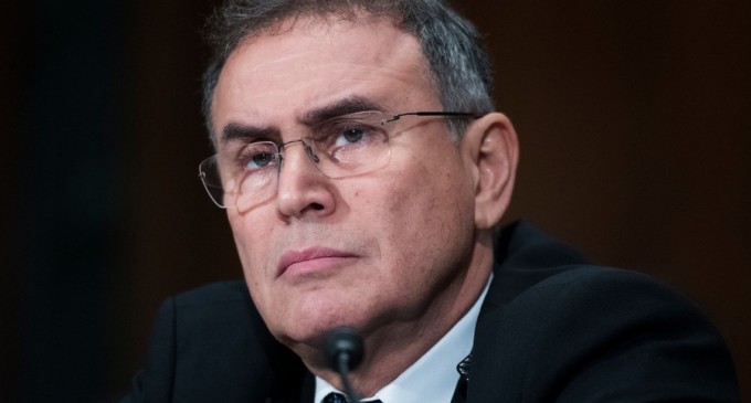 Economistul Nouriel Roubini: „Twitter și alte platforme sunt rele, Facebook e și mai rea” – International