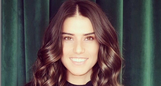FOTO Sorana Cîrstea îi ironizează pe organizatorii de la AO – Cine o face fericită pe jucătoare în carantina de la Melbourne – Tenis
