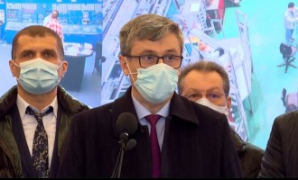 Campania de vaccinare a angajaților din centrala nucleară de la Cernavodă s-a oprit la o zi după lansarea ei cu fast – Energie