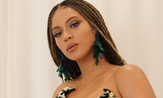 FOTO Beyonce și postarea de milioane de like-uri: Fotografia de colecție arătată fanilor – Showbiz