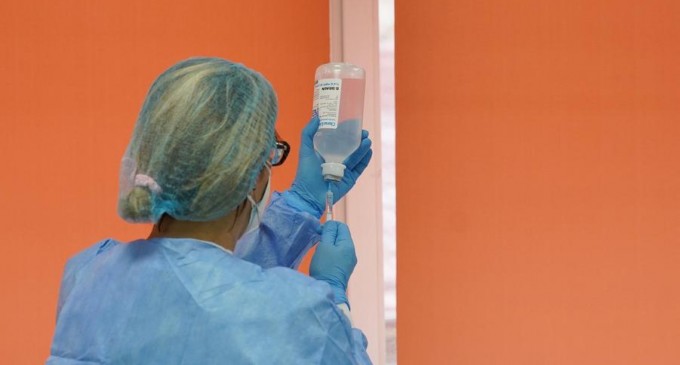 În incinta centrelor de vaccinare vom avea acces la mai multe informații legate de posibilele reacții adverse / Tot acolo va fi disponibilă fișa de raportare a acestora – Esential