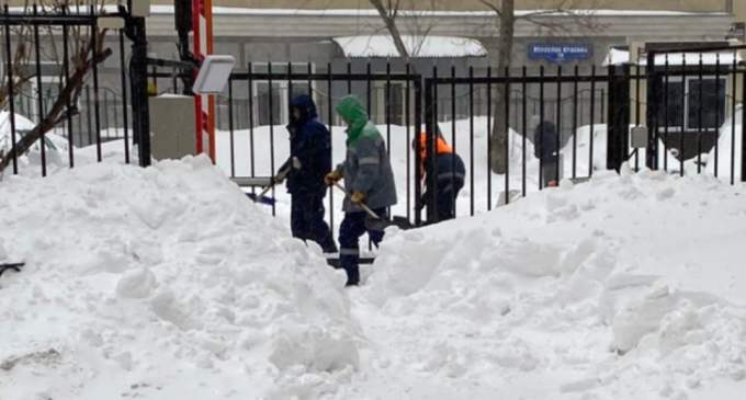 FOTO Moscova, ”îngropată” sub un strat de zăpada de 56 de centimetri / Care a fost recordul înregistrat acum 60 de ani – International