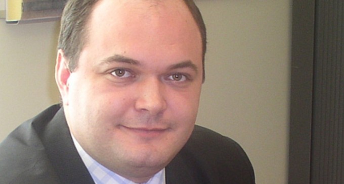 Ionuț Dumitru: Un salariat român din 5 lucrează la negru/ Dacă avem o problemă cu impozitarea muncii, ea este în zona contribuțiilor sociale și în special la veniturile mici – Finante & Banci