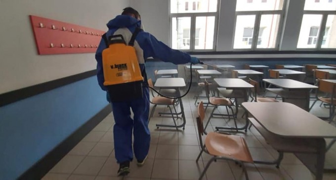 Olt: Focar de coronavirus la două licee; 28 de elevi şi 31 de angajaţi din şcolile din judeţ, confirmaţi cu COVID-19 – Coronavirus