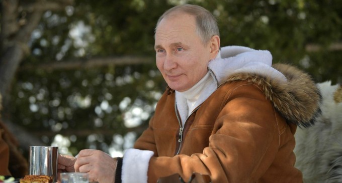 Rusia obligă producătorii de dispozitive smart să instaleze software rusesc pe produsele vândute în țară – International