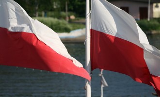 Polonezii nu și-au deschis două zile ferestrele de teama unui… croissant – International