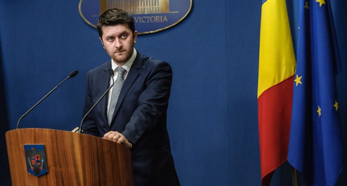 Liviu Iolu (PLUS): Doar 30% dintre bătrâni şi bolnavi sunt vaccinaţi! Aştept comitetul de vaccinare şi pe domnul Cîţu să infirme. Premierul a intrat prea repede într-un exerciţiu de PR cu artificii şi zurgălăi – Coronavirus
