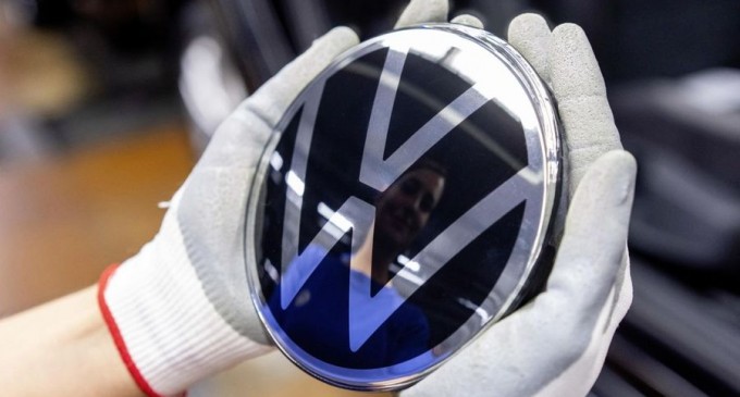 Procurorii germani au pus sub acuzare 15 directori ai grupului Volkswagen şi ai unui furnizor, în scandalul emisiilor diesel din 2015 – Mediu