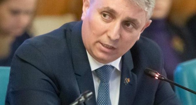 Lucian Bode: Poate reuşim să avem un Cod rutier nou, modern / Din cauza neatenţiei pietonilor avem mii de accidente / Amenzi pentru pietonii care traversează cu ochii în telefon – Esential
