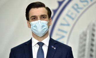 Secretar de stat în Ministerul Sănătăţii, despre petrecerile în stradă de Revelion: Apelul nostru a fost să ne protejăm. În România apelul nu funcţionează – Esential