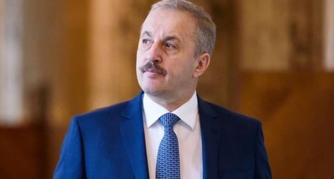 Vasile Dîncu, despre Dragnea: Orice membru de partid care a fost reabilitat, și-a ispășit pedeapsa, are dreptul să își revendice un loc în partid – Politic